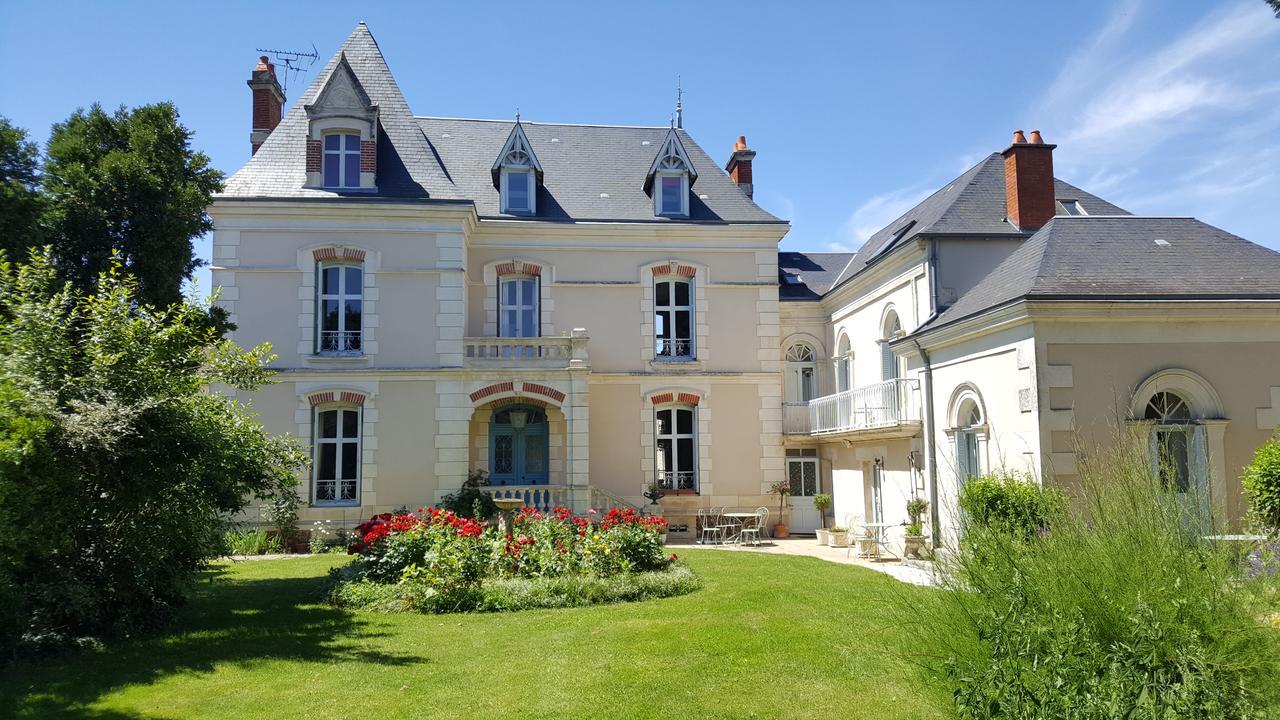 La Roseraie Neuville-du-Poitou 외부 사진